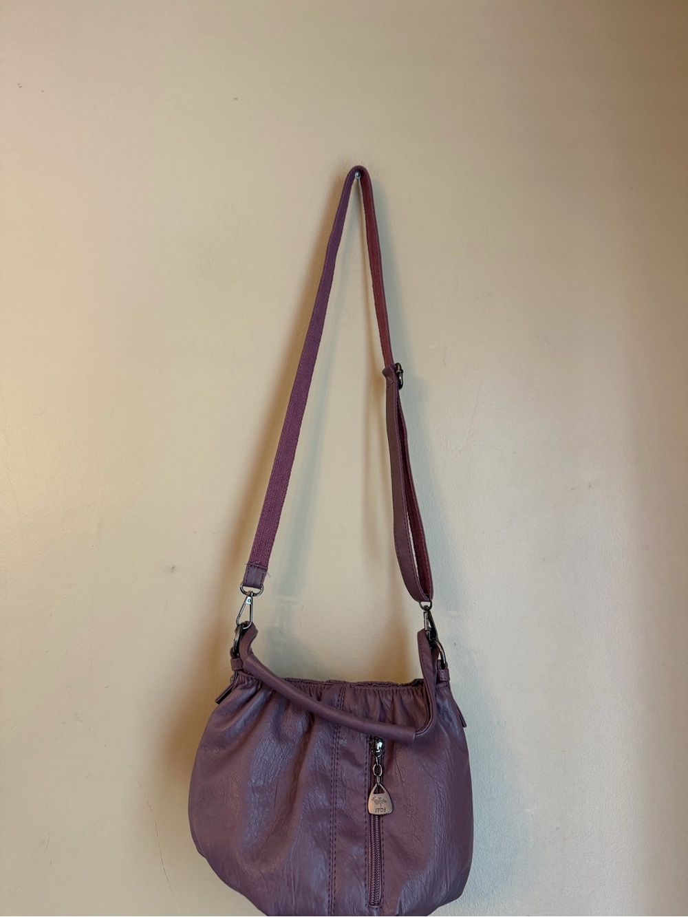 Purple JPDS Bucket Purse Bag Shoulder Tote Handbag Crossbody Vegan NWOT - Picture 4 of 8